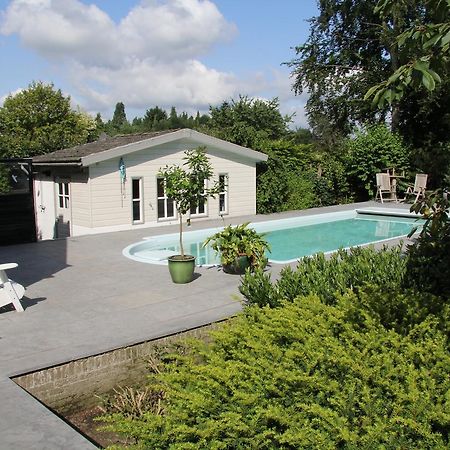 De Oude Pastorie Bed and Breakfast Netersel Eksteriør billede
