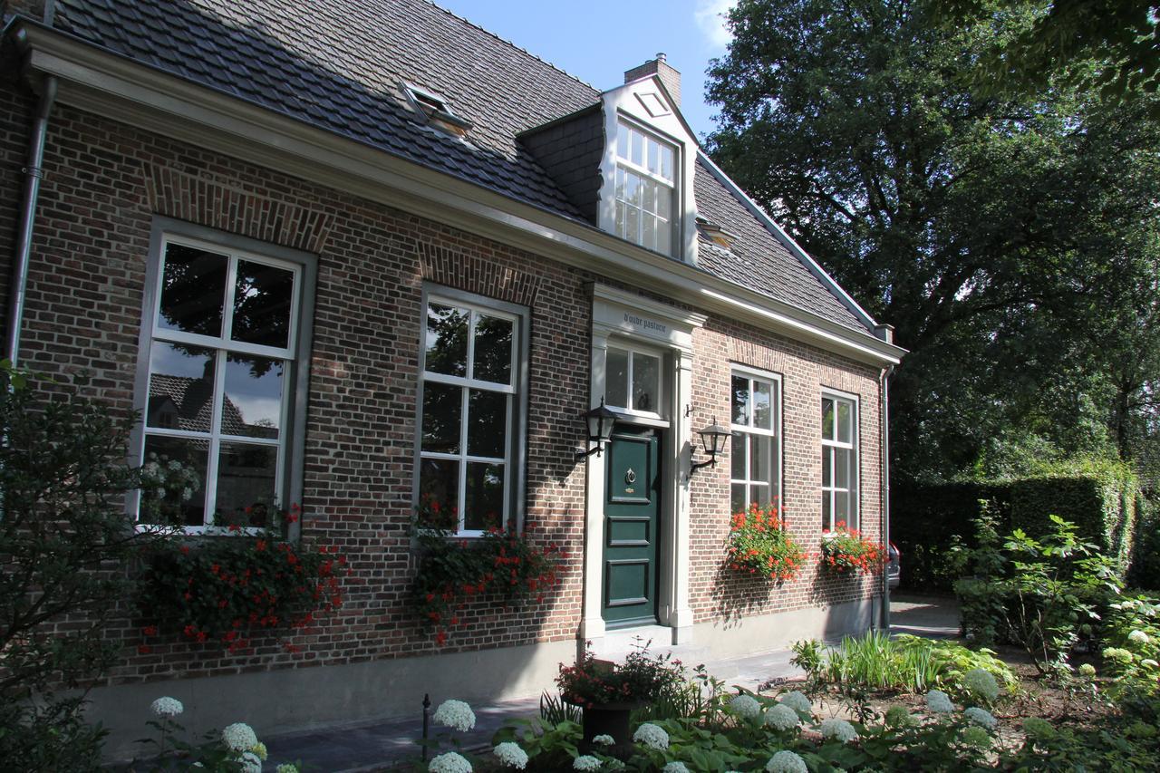 De Oude Pastorie Bed and Breakfast Netersel Eksteriør billede