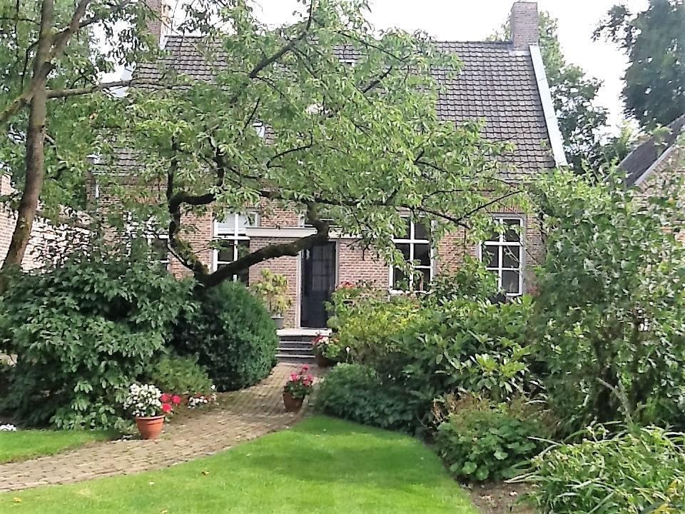De Oude Pastorie Bed and Breakfast Netersel Eksteriør billede